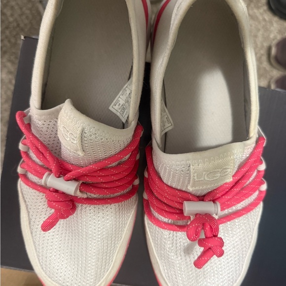 UGGS clogs - Picture 3 of 4